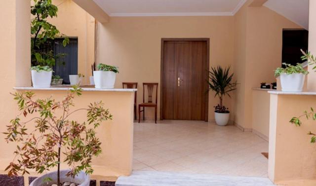Heart Of Tirana Villa Экстерьер фото